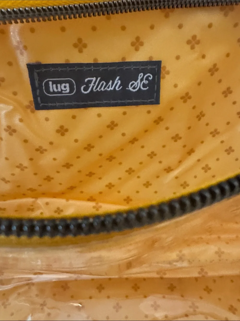 lug Gingham mustard flash se  Carry-All cosmetic case